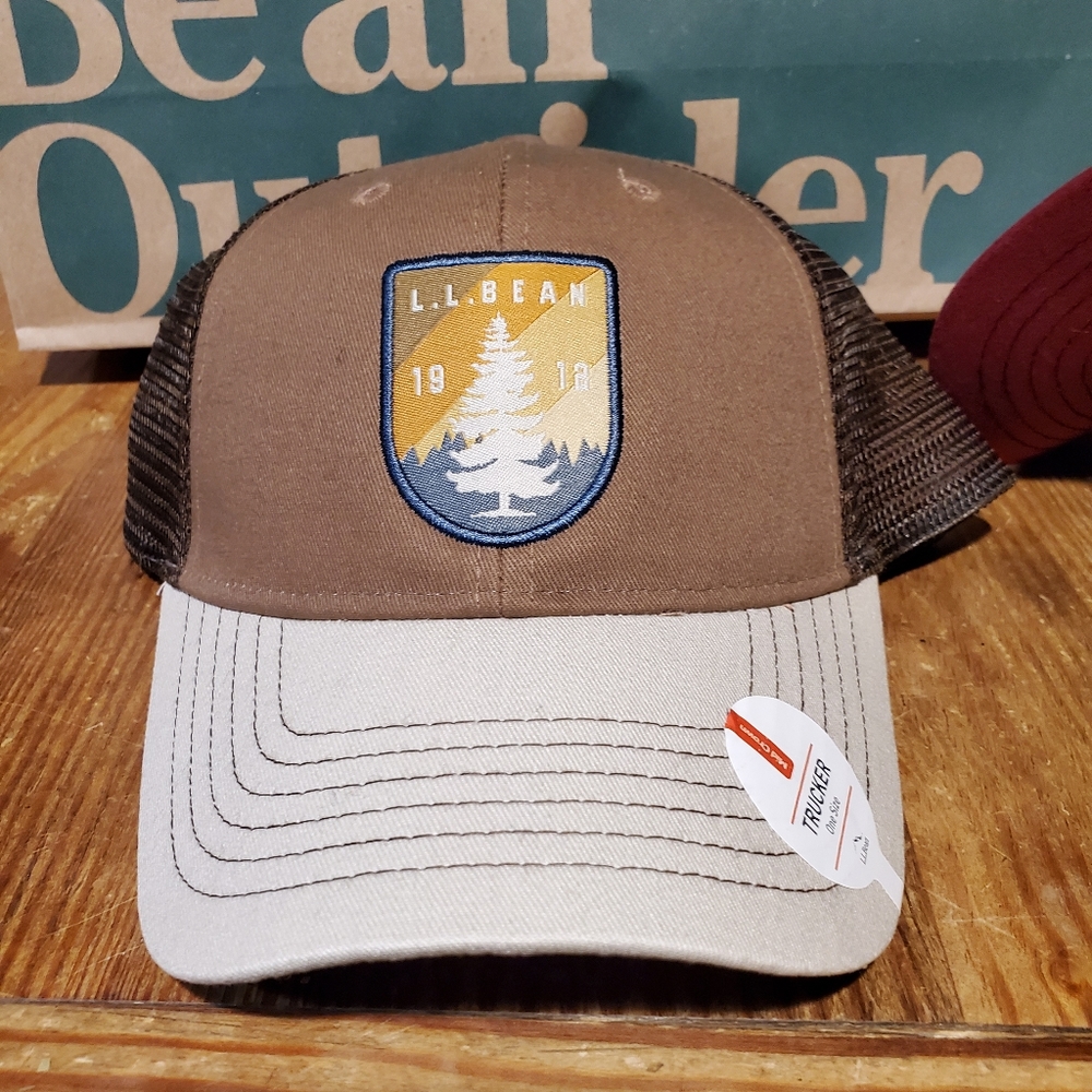 Ll bean trucker hat brown khaki